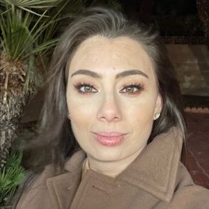 Meet your Posher, Basma